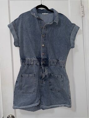 Denim Short Sleeve Romper - Washed Blue